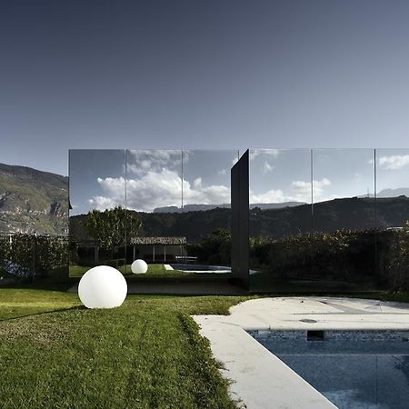 Mirror Houses Bolzano Eksteriør bilde